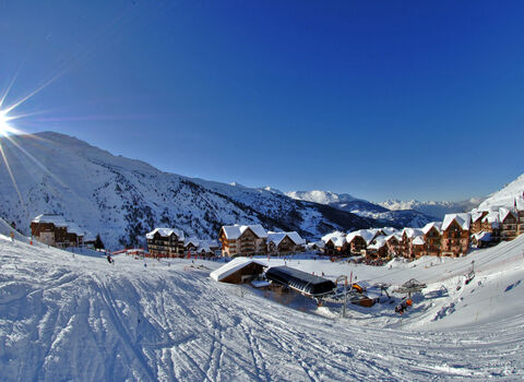 VALMEINIER - (SAVOIE - FRANCE) - Station de ski - Ski resort
