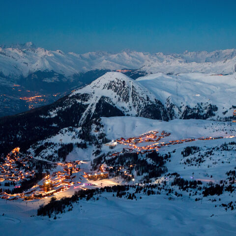 Saison > Hiver,Domaine skiable > piste,Activités > Ski Alpin,Domaine skiable > panoramique,Site > Plagne Centre,Site > Plagne Soleil,Site > Plagne Village