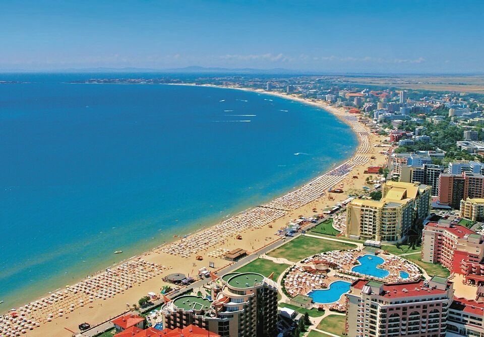 Sunny Beachcover