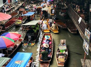 Damnoen Saduak Floating Marketcover