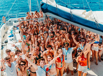 Catamarancruise all-incover