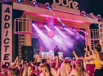 Champagne Spray Partycover