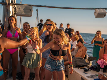 Partycruise cover