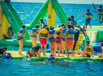 Aqua inflatable park Malgratcover