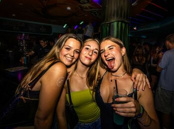 Lloret by night (16+) cover