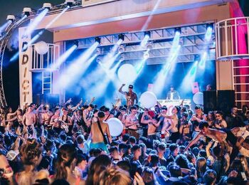 Champagne Spray Partycover