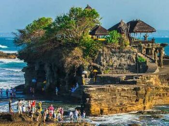 Sunset Tanah Lot cover