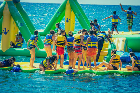 Aqua inflatable park Calellacover