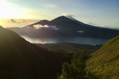 Hike Gunung Batur bij zonsopgang, inclusief ontbijtcover