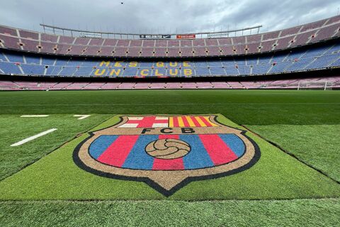 Barcelona & Camp Noucover