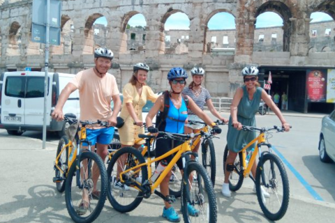 Pula by bikecover