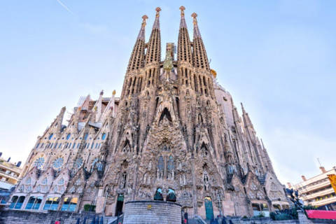Bezoek aan Sagrada Familiacover