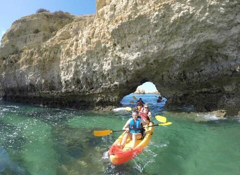 Kayak & Caves experiencecover