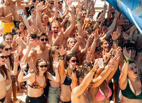 Catamarancruise all-incover