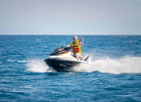 Jetski (18+)cover