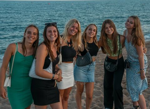 Sunset@thebeachcover