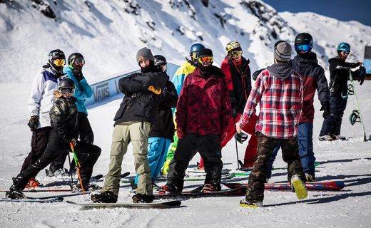 Shortski Saalbachcover