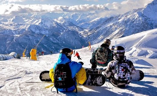 Ski- & snowtrip Hinterglemmcover