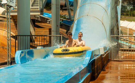 Slide & Splash Calella - Globers+cover