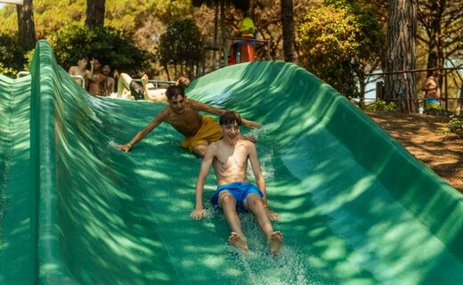 Slide & Splash Calella - Globers+cover