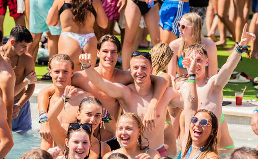 Afstudeerreizen Lloret - Hotel Alba**** all-inclusivecover