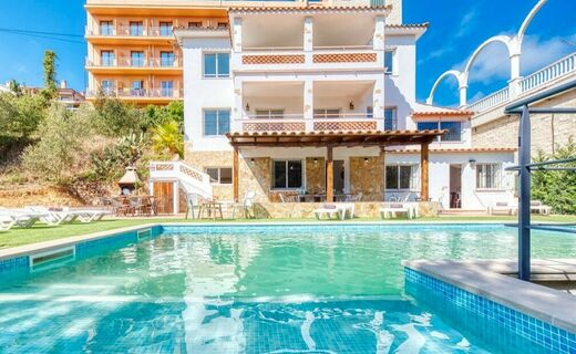 Villa JT in Lloret de Marcover