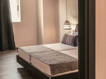 2-persoonskamer Large cover