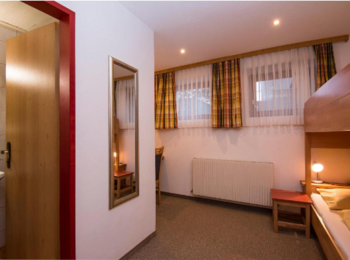 2-pers.kamer (Niet gerenoveerd) cover