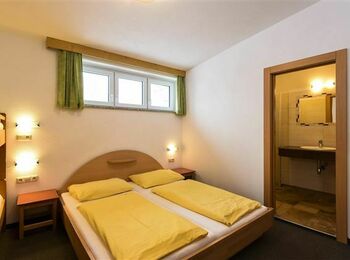4-pers.kamer (niet geronoveerd) cover