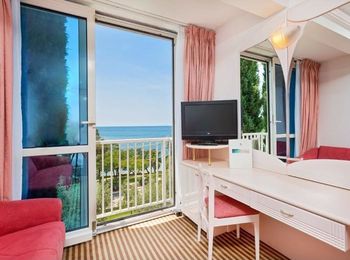 Kamer balkon/ zeezicht cover