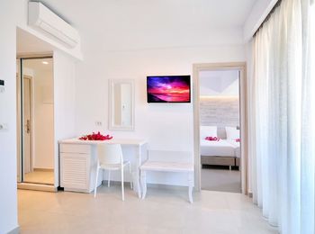 Suite Deluxe-tuinzicht cover