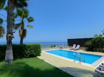 1 slaapkamer villa met zeezicht en privé zwembad cover