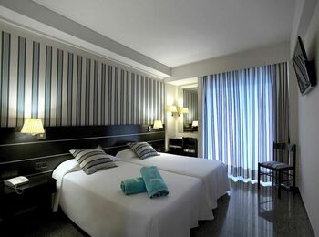 Standaardkamer zwembadzicht cover