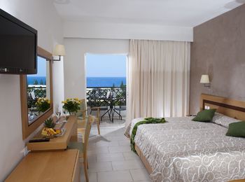 Superior kamer cover