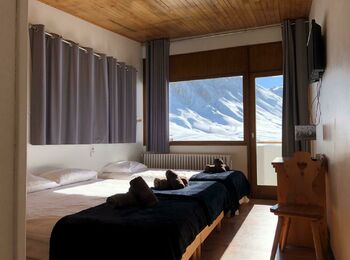 Bed Jongen cover