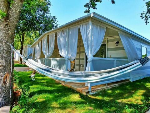 Polidor Glamping Resortcover