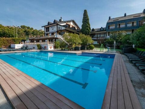 Santa Susanna Resortcover