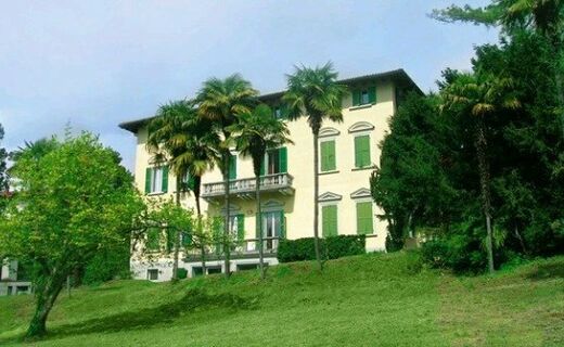 JT-villa Italiacover