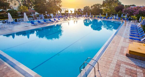 Continental Palace cover