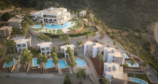 Noverian Villas cover