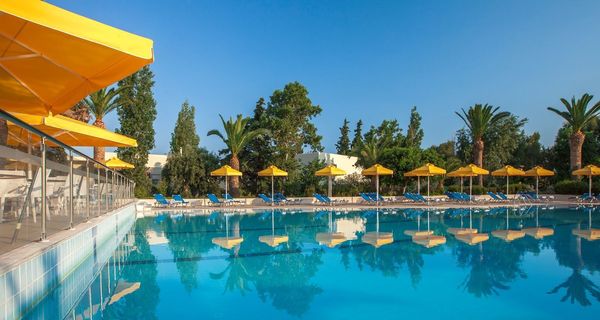 Kipriotis Hippocrates cover