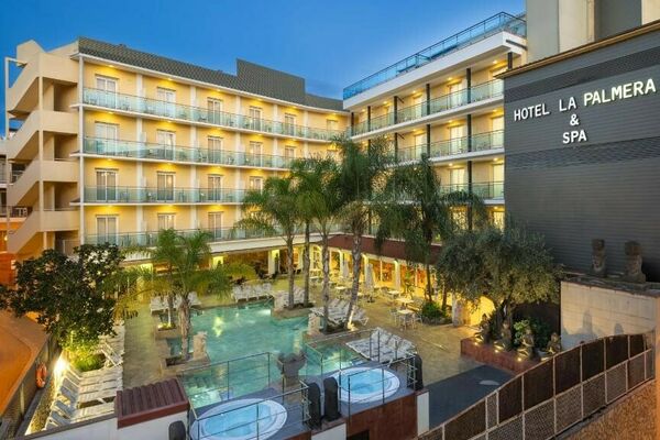 La Palmera & Spa cover