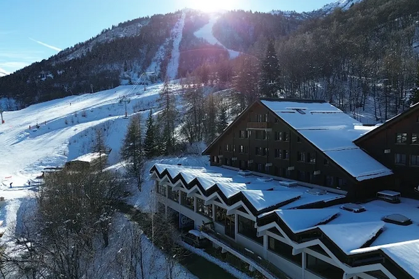 JT Hotel Valmeinier cover