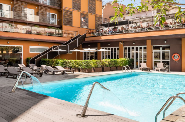 Alegria Plaza Paris Spacover